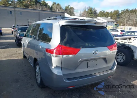 2011 Toyota Sienna Le from USA, damaged, VIN 5TDJK3DCXBS013973